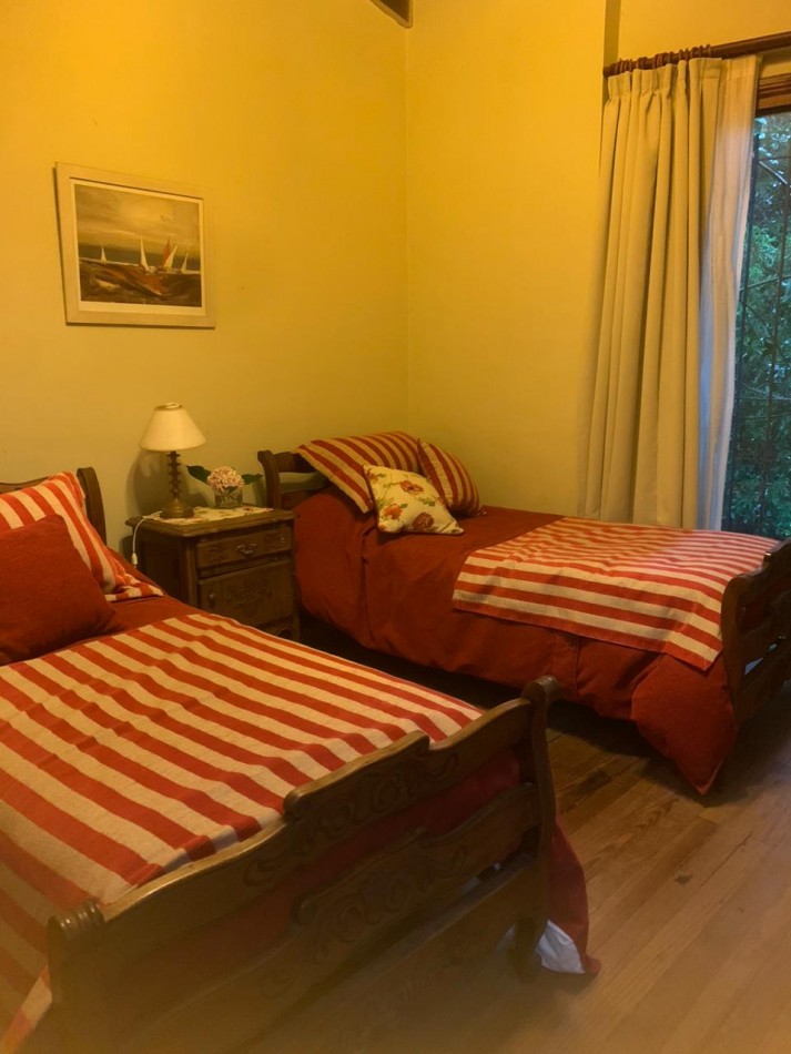 Casa de piedra , Bosque Peralta Ramos, Mar del plata