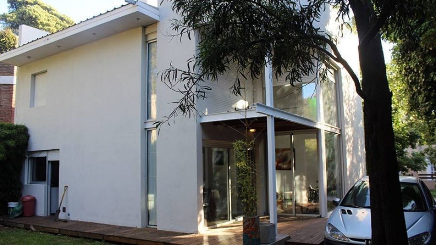 CASA MODERNA