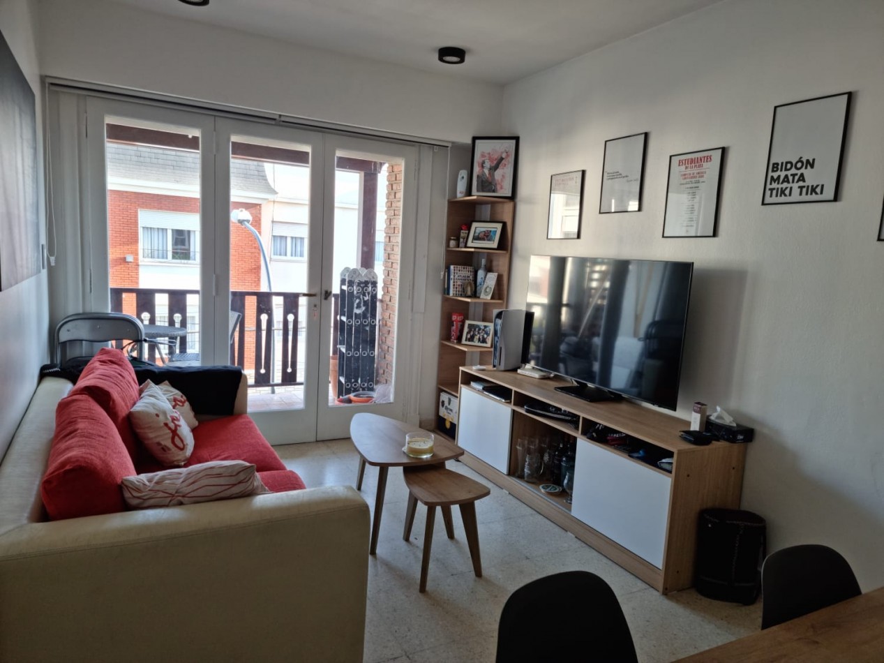 PH 2 AMB A LA CALLE CON BALCON -AVELLANEDA Y LA RIOJA