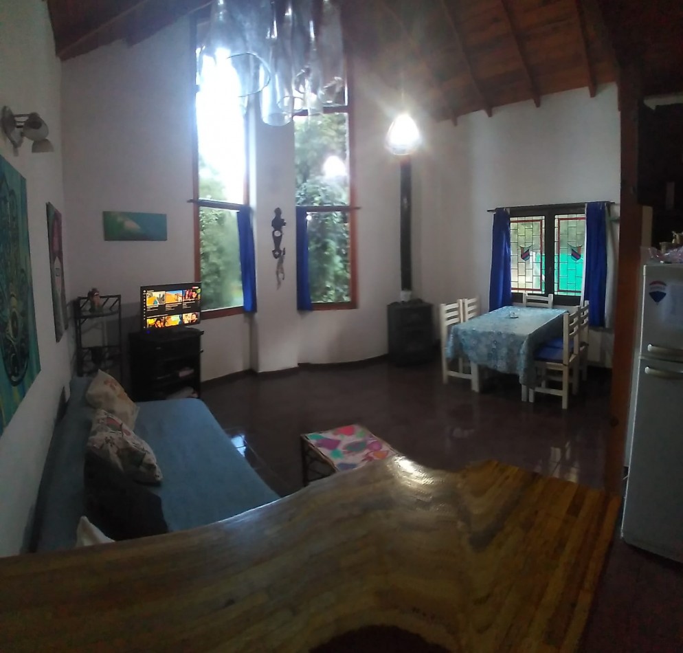 Casa de 2 hab. c/parque