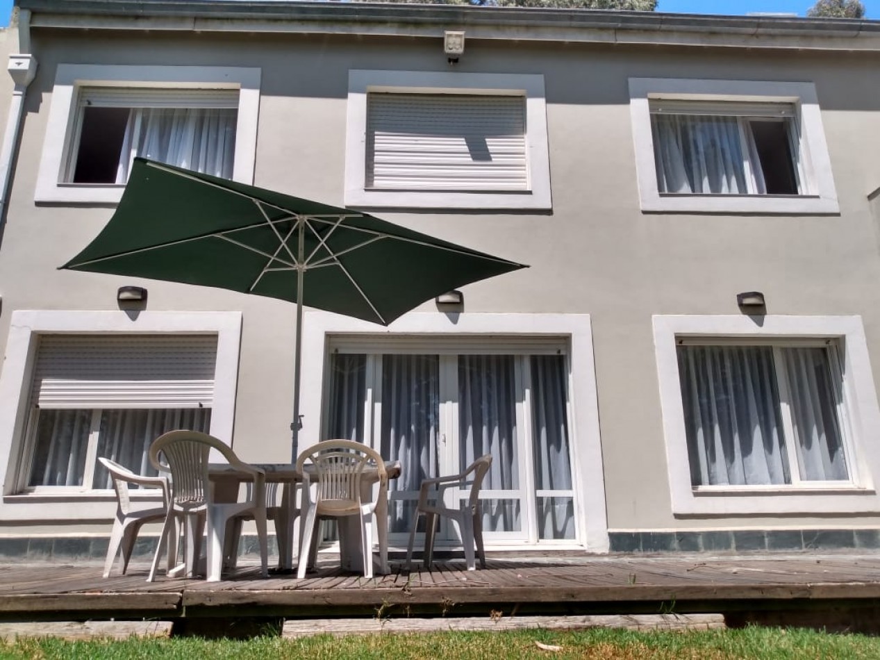 Casa con pileta , Bosque Peralta Ramos