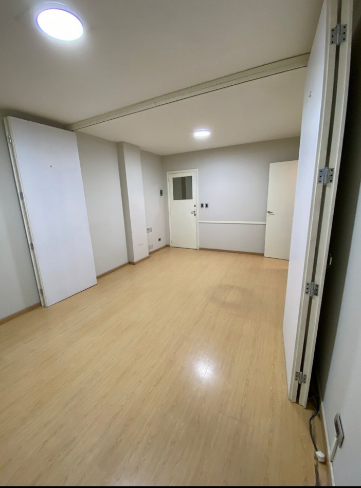 VENTA OFICINA Z/CENTRO