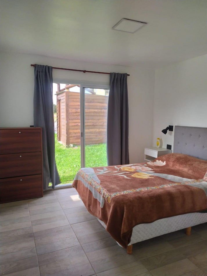 CASA EN VENTA BARRIO LOS LOBOS