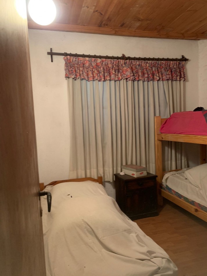 Casa 3 AMBIENTES sobre LOTE UNICO-Parque y Parrilla-TODOS LOS SERVICIOS