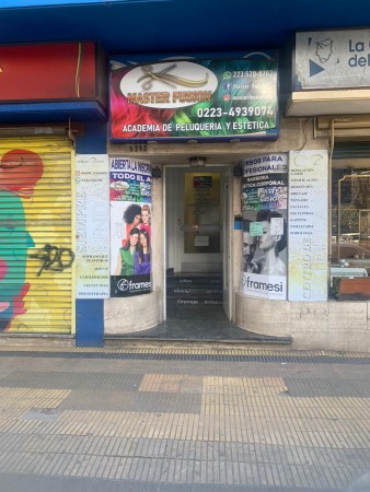 OPORTUNIDAD PH 4 AMBIENTES CON COCHERA MACROCENTRO