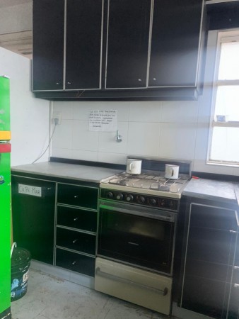 OPORTUNIDAD PH 4 AMBIENTES CON COCHERA MACROCENTRO