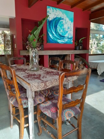 CASA CON PISCINA SOBRE DOS LOTES EN LA MEJOR ZONA DEL BOSQUE PERALTA RAMOS