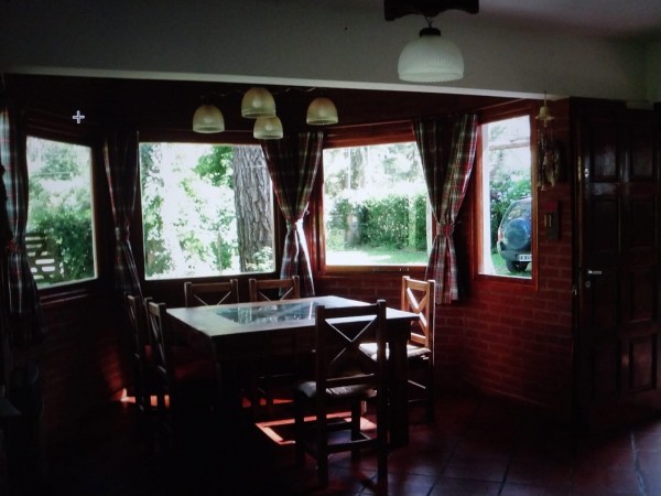 Chalet con 2 hab. sobre 1350 m2.BOSQUE PERALTA RAMOS