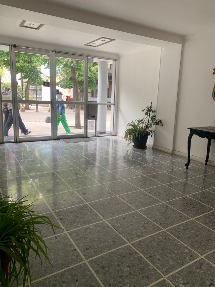 IMPECABLE 3 AMB A LA CALLE c/ baulera , RECICLADO TOTALMENTE-MACROCENTRO