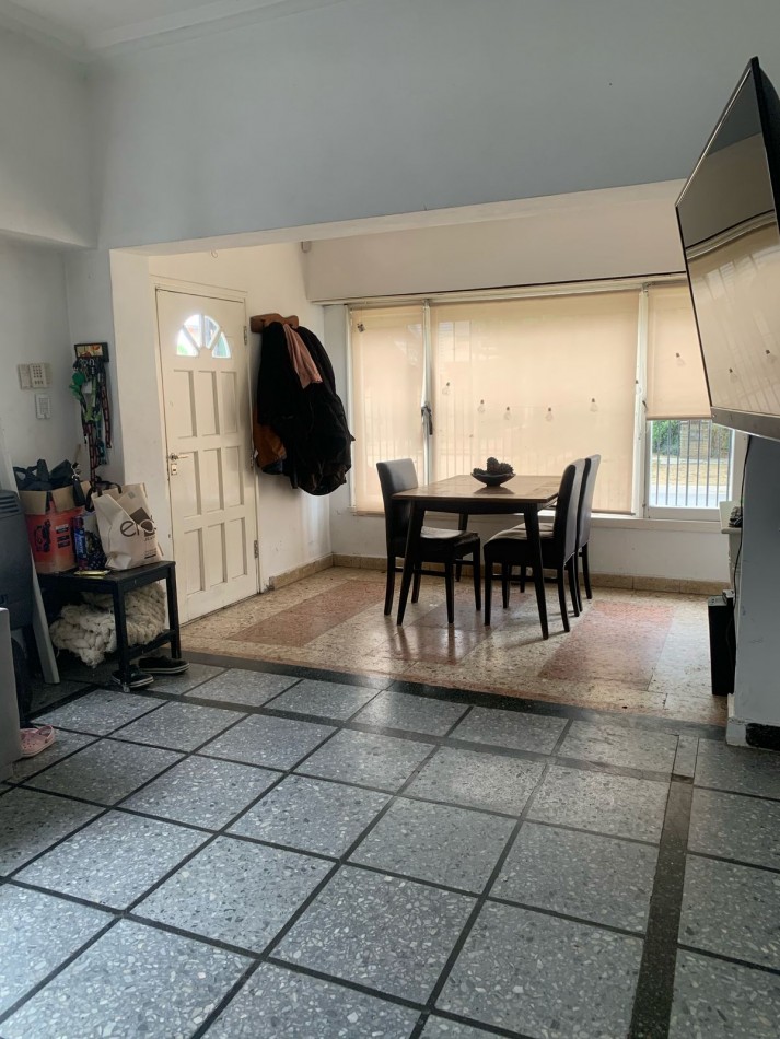 Chalet 3 amb con dependencia y baño de servicio -Punta Mogotes