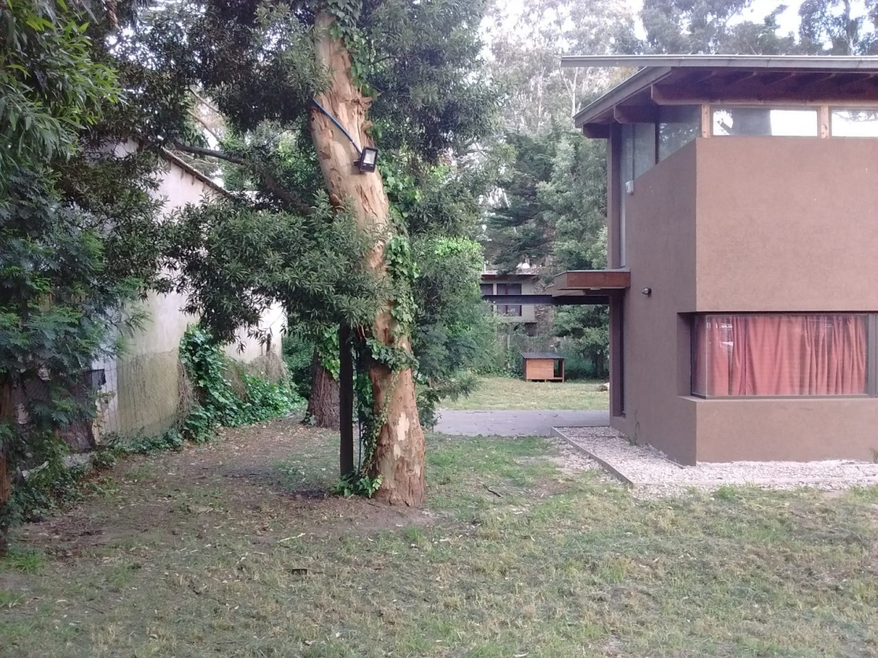 CASA tipo ,LOFT o MONOAMBIENTE a ampliar -SOBRE LOTE DE 450 M2-BOSQUE PERALTA RAMOS 