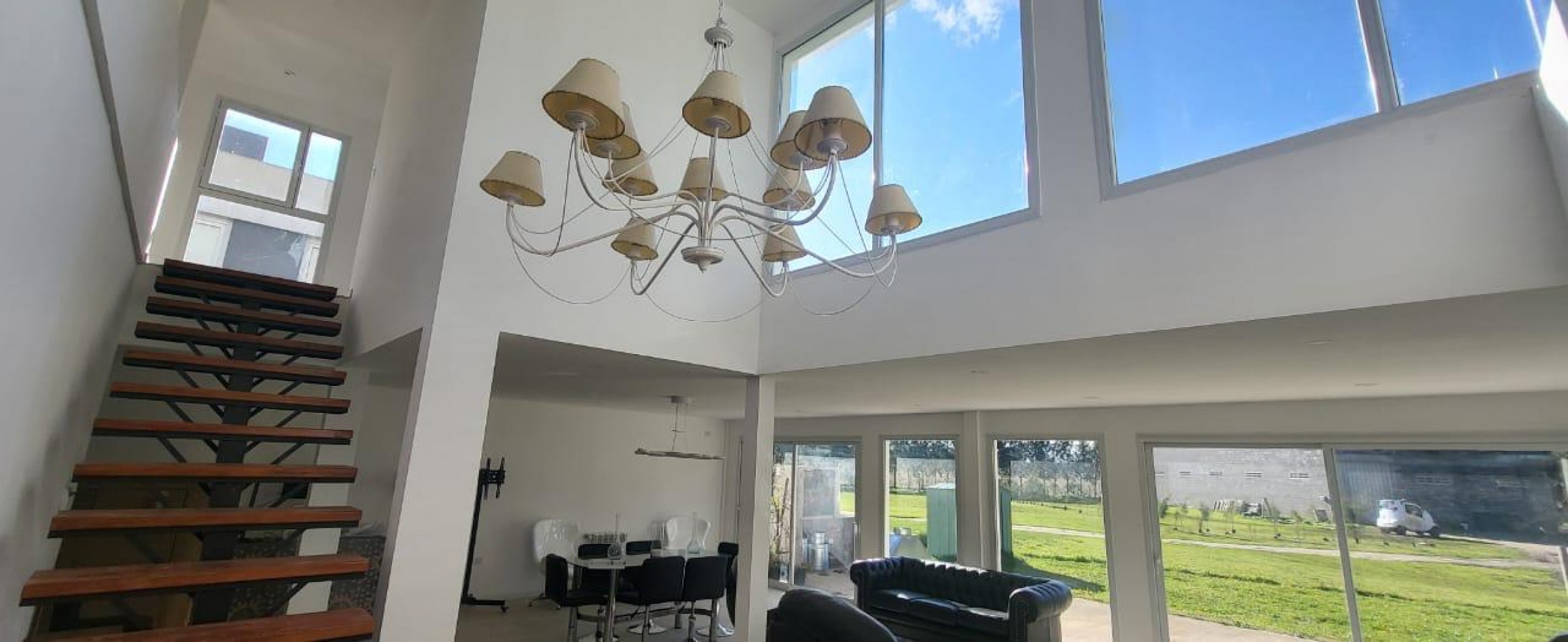 CASA DE CORTE MODERNO  A ESTRENAR -ACEPTA PERMUTA - BARRIO PRIVADO TIERRA DEL MAR 