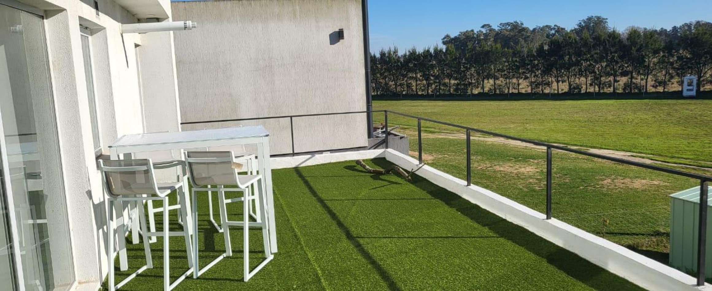 CASA DE CORTE MODERNO  A ESTRENAR -ACEPTA PERMUTA - BARRIO PRIVADO TIERRA DEL MAR 