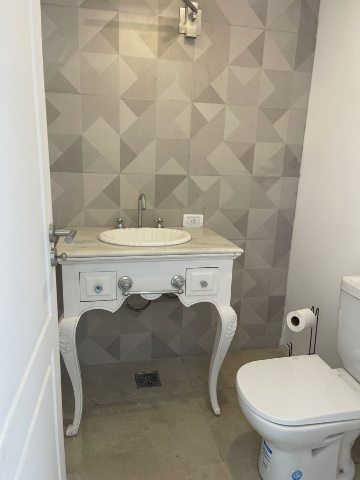 CASA DE CORTE MODERNO  A ESTRENAR -ACEPTA PERMUTA - BARRIO PRIVADO TIERRA DEL MAR 