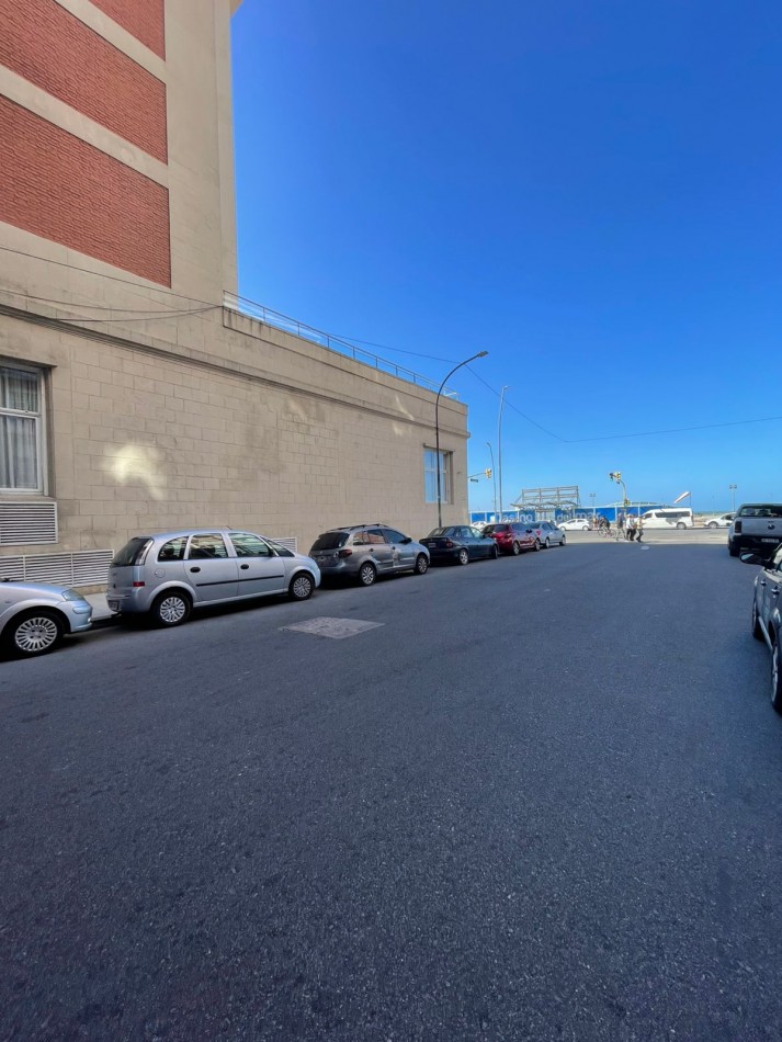   2AMBIENTE  a la calle -Zona Hermitage 