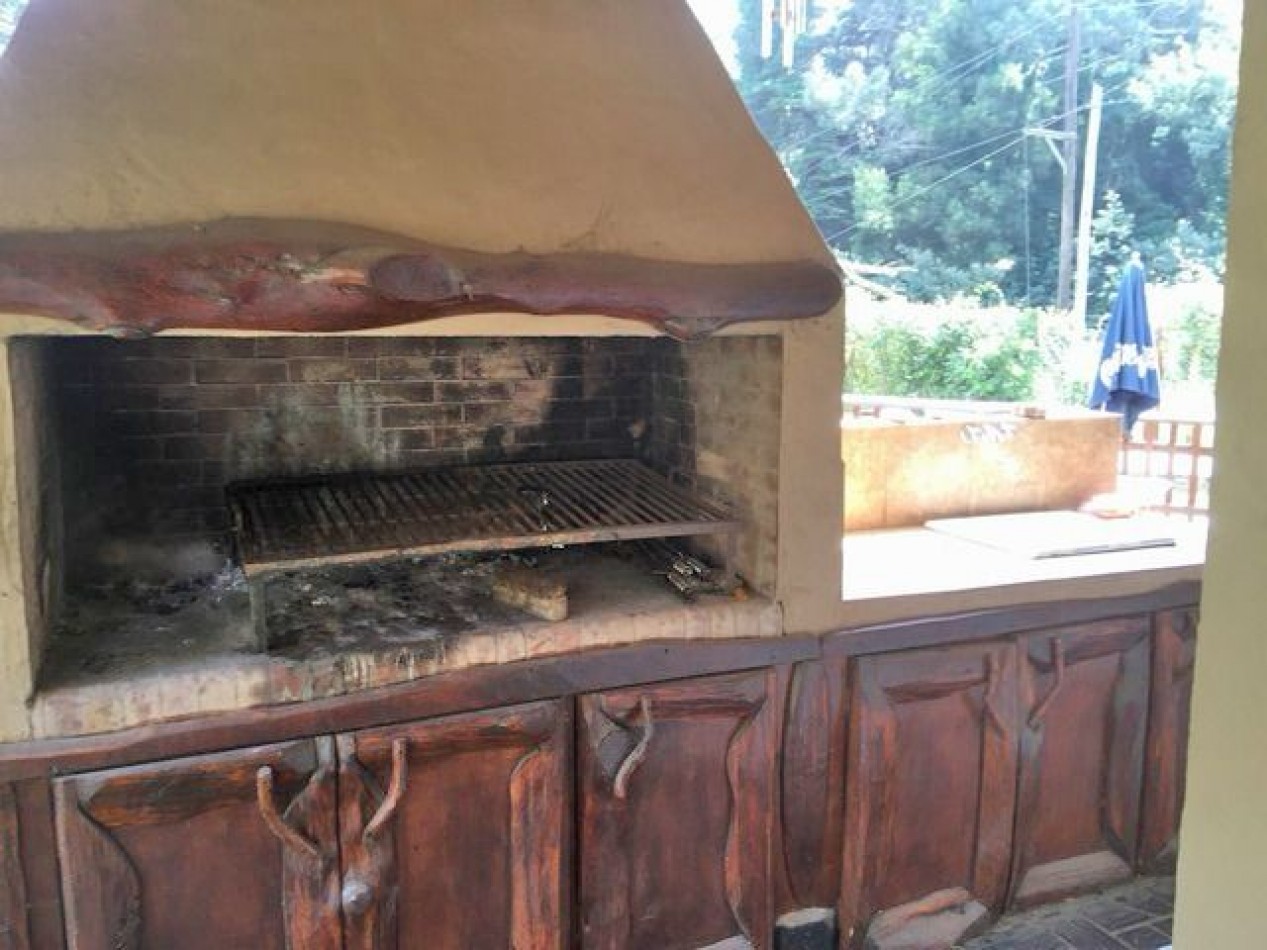 24 MESES - 3 DORMITORIOS Y 2 BAÑOS -  CABAÑA CON PILETA  Y PARQUE-BOSQUE PERALTA RAMOS 