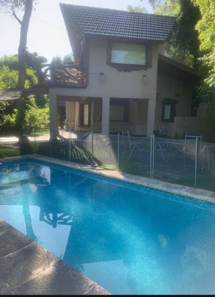 24 MESES - 3 DORMITORIOS Y 2 BAÑOS -  CABAÑA CON PILETA  Y PARQUE-BOSQUE PERALTA RAMOS 
