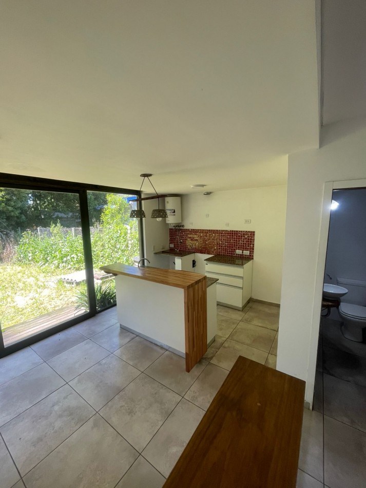 CASA tipo ,LOFT o MONOAMBIENTE a ampliar -SOBRE LOTE DE 450 M2-BOSQUE PERALTA RAMOS 