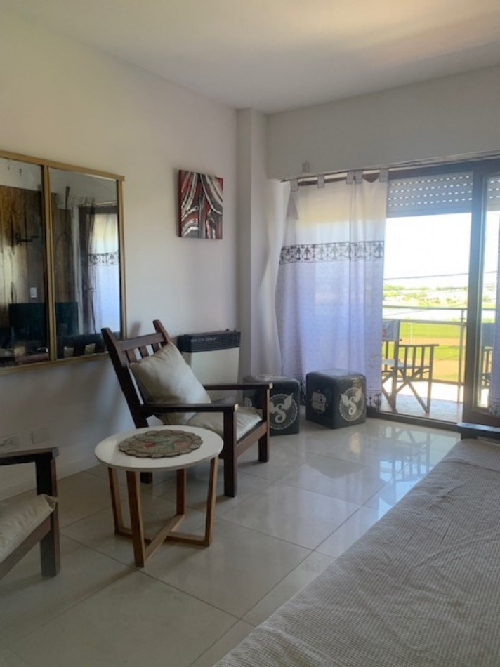 Departamento de 3 ambiente frente al mar, Punta Mogotes 