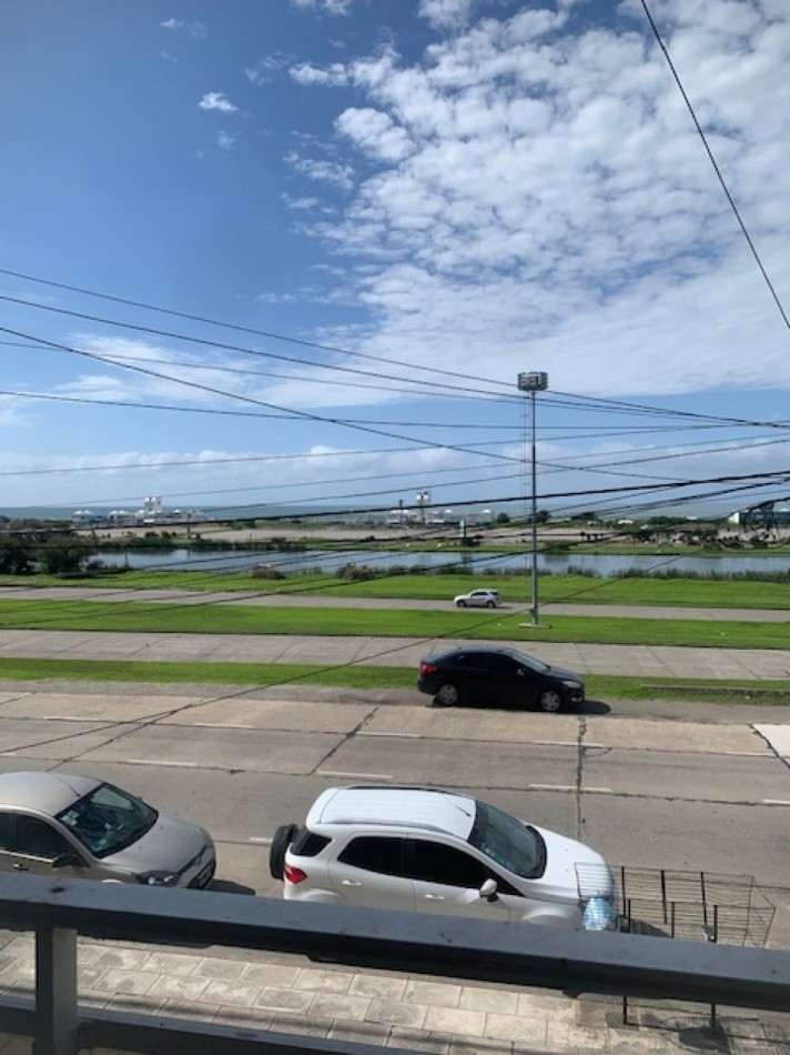 Departamento de 3 ambiente frente al mar, Punta Mogotes 