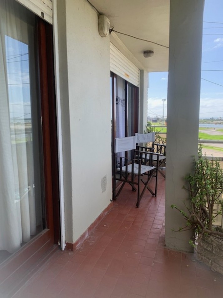 Departamento de 3 ambiente frente al mar, Punta Mogotes 