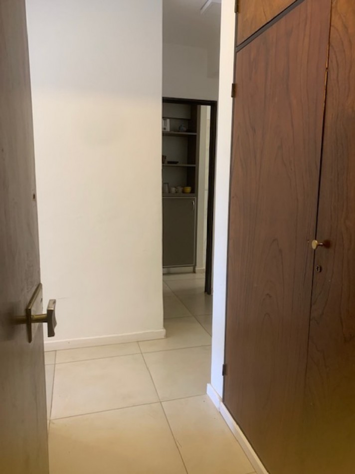 DEPARTAMENTO DE 2 AMB TOTALMENTE RECICLADO SOBRE AV. DE LOS TRABAJADORES -PUNTA MOGOTES