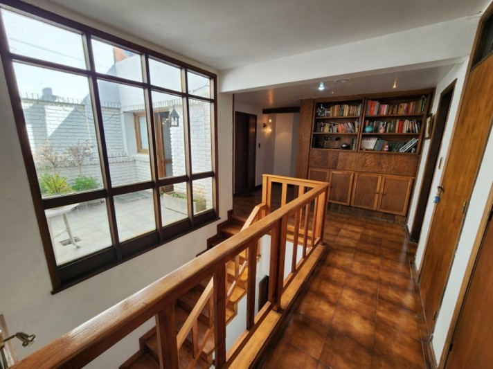 CHALET EN ALQUILER 24 MESES con muebles Z/ Guemes