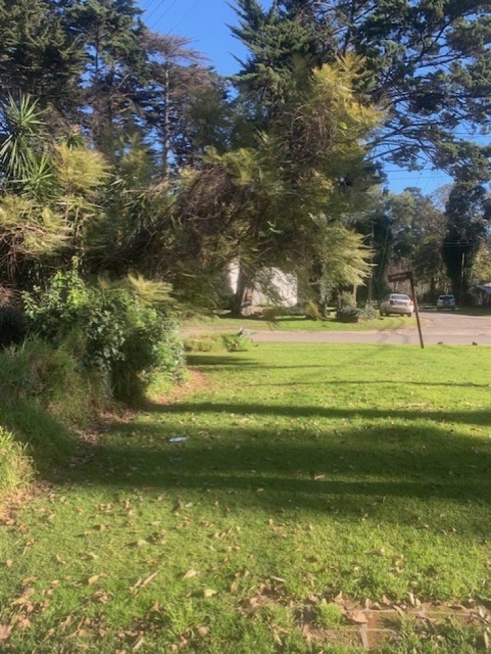 IMPORTANTES Y UNICOS 2 LOTES SOBRE CALLE DON ARTURO-FINANCIACION -AMPLIAS FACILIDADES