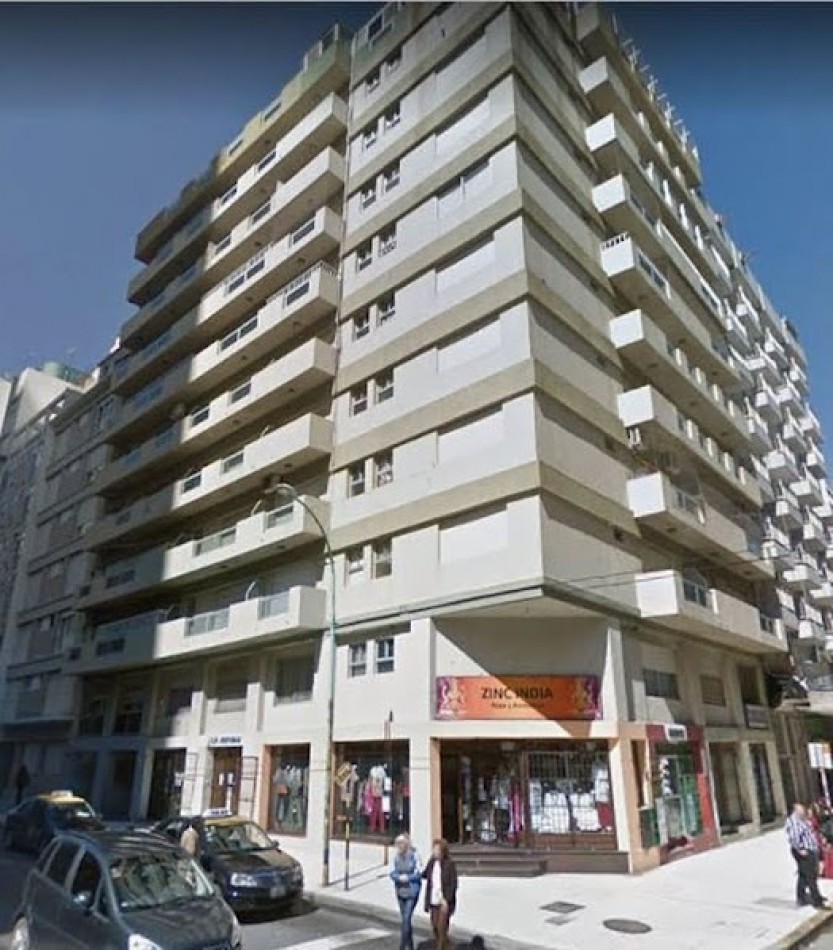 DEPARTAMENTO TIPO PENTHOUSE 4 AMBIENTES CON TERRAZA Y PARRILLA 4 AMB