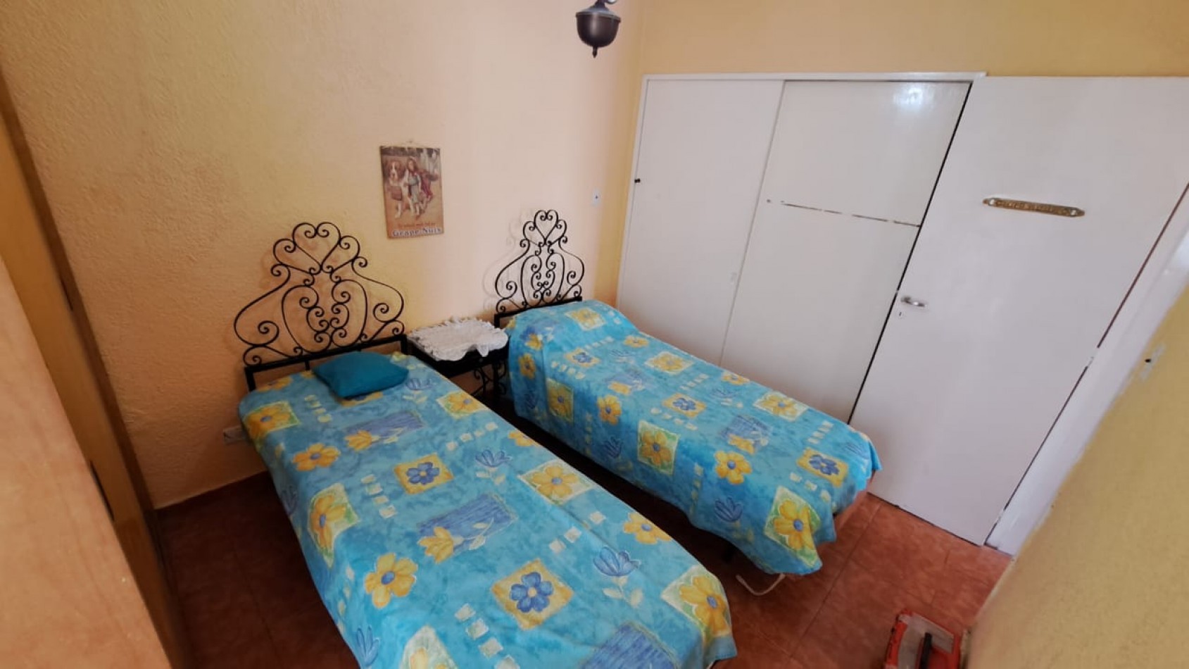 VENTA DEPTO 2 AMB CON COCHERA A LA CALLE CON VISTA AL MAR