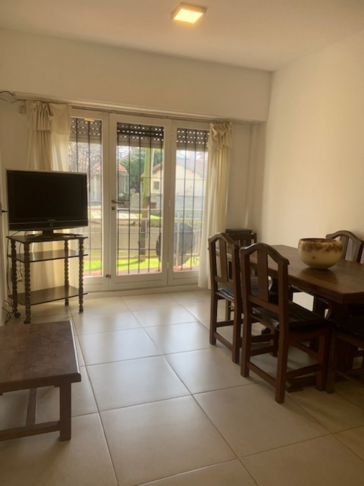 Departamento de 2 ambiente a la calle , Punta Mogotes 