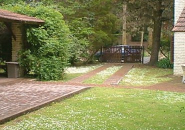 Casa  ,Bosque Peralta Ramos 