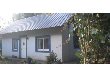 Casa de 2 hab. c/parque 