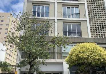IMPECABLE 3 AMB A LA CALLE  c/ baulera , RECICLADO TOTALMENTE-MACROCENTRO