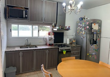 24 MESES -PH en Planta alta 4 amb con cochera doble, lavadero y terraza c/parrilla.